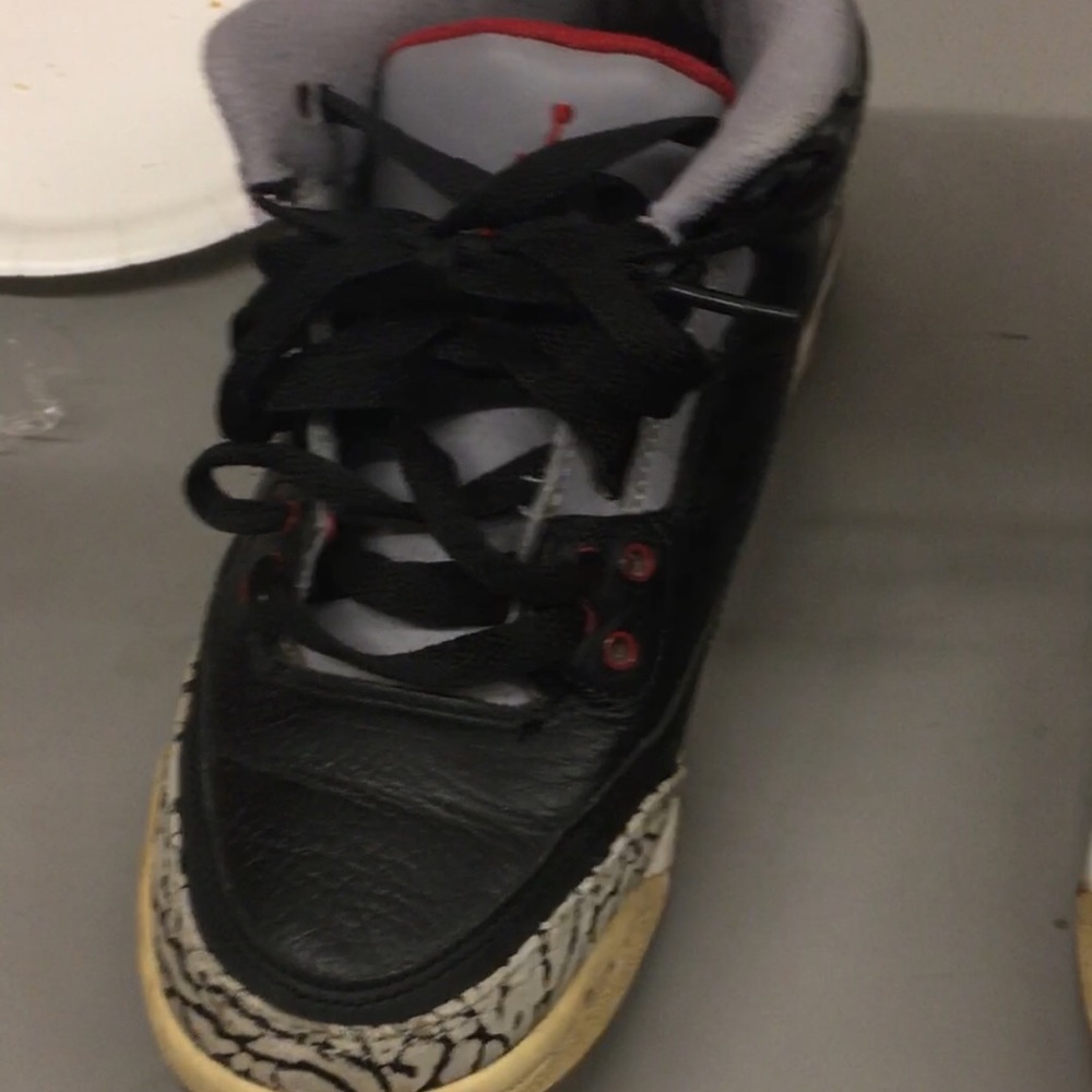 Boys Jordan Retro 3 (Black Cement)